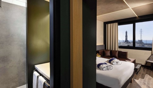 Superior Room, 1 King Bed with Sofa bed