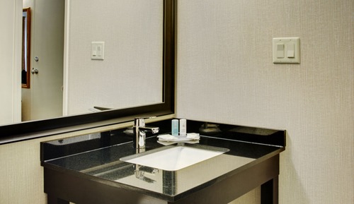 Deluxe Room, 2 Double Beds, Refrigerator & Microwave, Second Floor