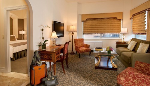 Luxury One Bedroom Suite - King Bed