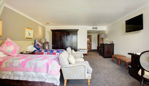 Room, 1 King Bed with Sofa bed, Non Smoking, Lake View