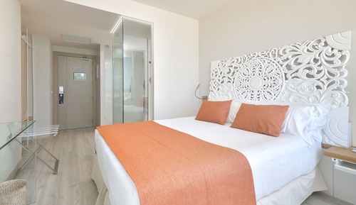 Double Room (Sunset View Make it Happen)