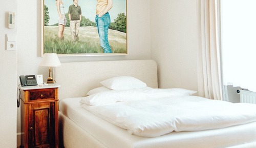 Standard Single Room