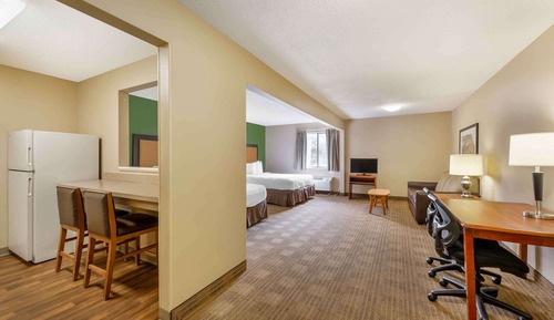 Deluxe Studio, Multiple Beds, Non Smoking