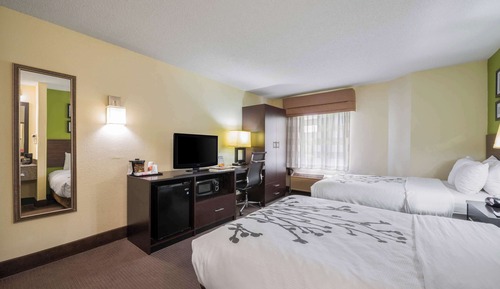 Standard Double Room, 2 Double Beds, Non Smoking