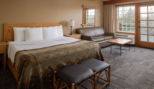 Deluxe Room, 1 King Bed