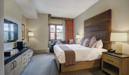 Room, 1 King Bed (Lodge)