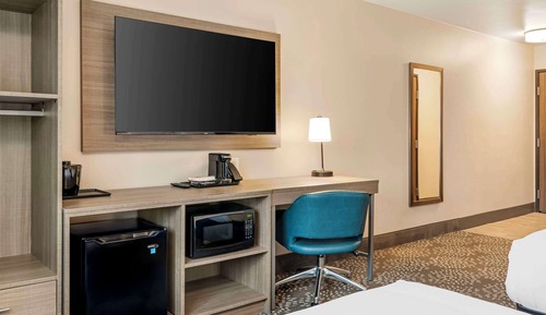 Room, 2 Queen Beds, Accessible, Non Smoking