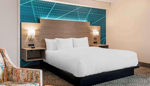 Standard Room, 1 King Bed, Non Smoking