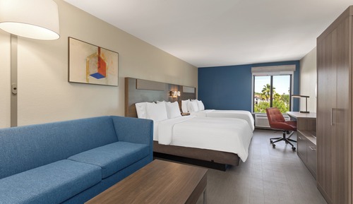 Suite, Multiple Beds