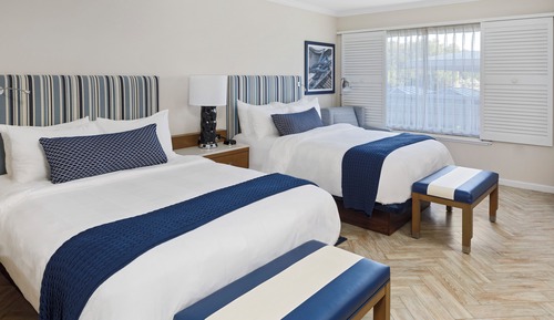 Standard Room, 2 Queen Beds (View)