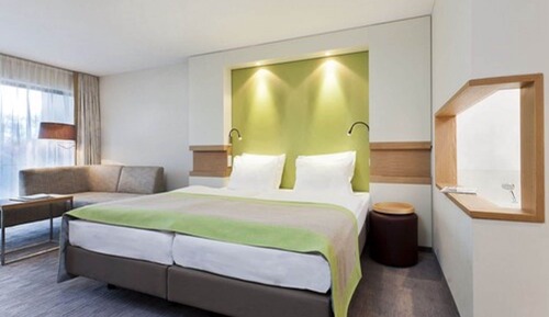 Royal Suite, Valley View