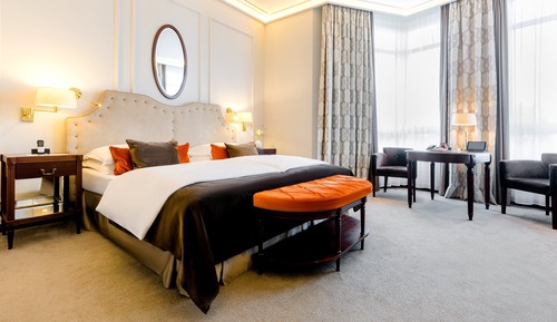 Deluxe Room (Grand)