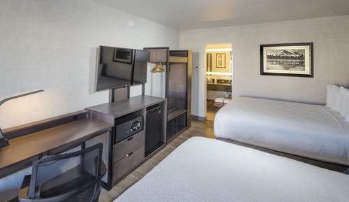 Executive Room, 2 Queen Beds, Non Smoking (Pet Friendly)
