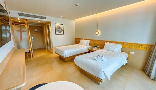 Deluxe Room, 2 Twin Beds, Garden View