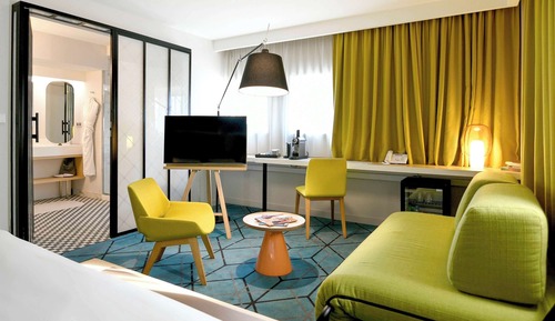 Family Suite, 1 King Bed with Sofa bed