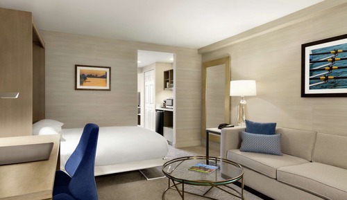 Suite, 1 King Bed (with Urban Bed)