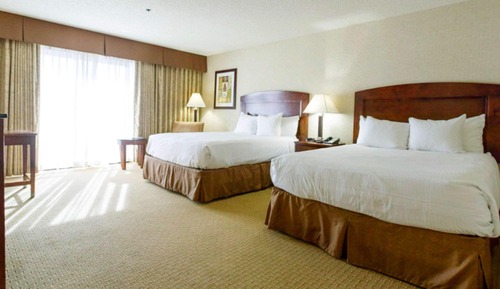 Family Suite, Multiple Beds, Non Smoking (3 Queen Beds)