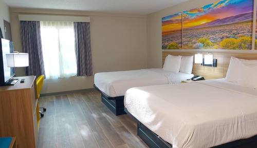 Room, 2 Queen Beds, Non Smoking