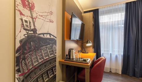 Comfort Twin Room