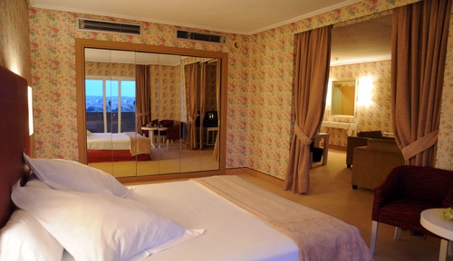 Superior Suite