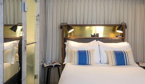 Classic Room, 1 Queen Bed