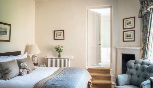 Classic Single Room