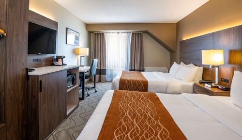 Standard room, 2 Queen Beds, Nonsmoking/Upper Floor
