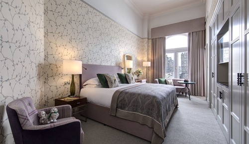 Executive Room (Old Town View)