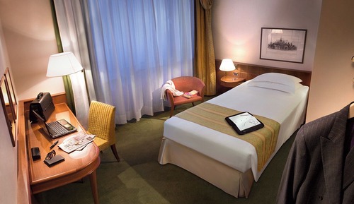 Classic Twin Room