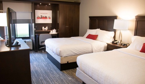 Room, 2 Queen Beds, Accessible, Non Smoking