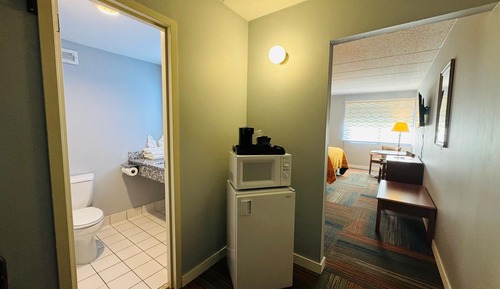 Room, 1 King Bed, Accessible