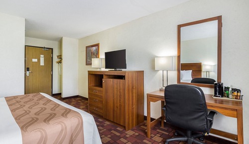 Standard Room, 1 King Bed