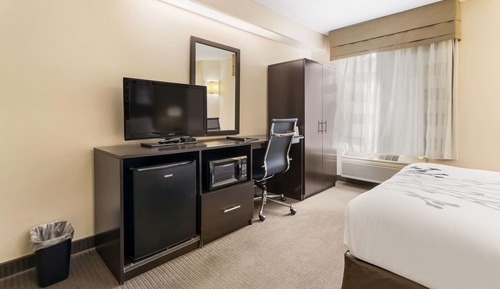 Room, 1 Queen Bed, Accessible, Non Smoking