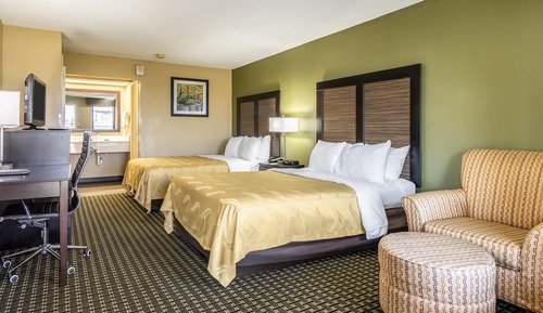 Room, 2 Queen Beds, Accessible, Non Smoking