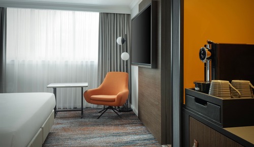 Superior Room, 1 King Bed, Non Smoking
