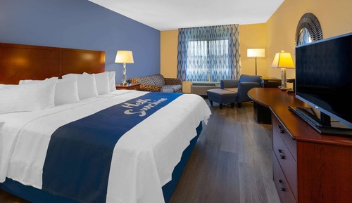 Room, 1 King Bed, Non Smoking