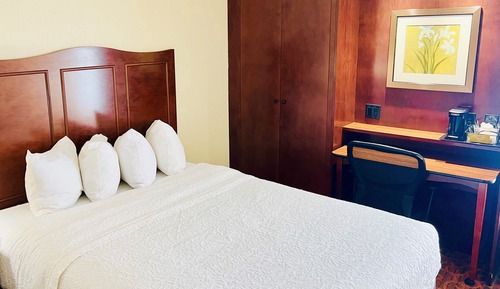 Room, 1 Queen Bed, Accessible, Non Smoking