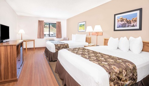 Standard Room, 2 Queen Beds