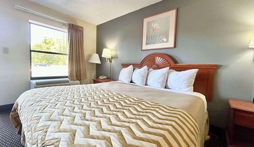Room, 1 King Bed, Accessible, Non Smoking