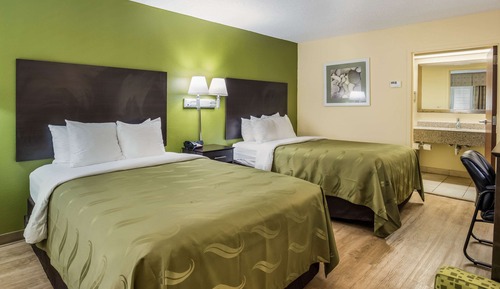 Room, 2 Queen Beds, Accessible, Non Smoking (Accessible Tub)