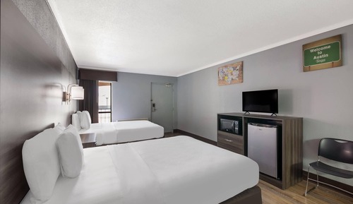 Standard Room, 2 Queen Beds, Non Smoking