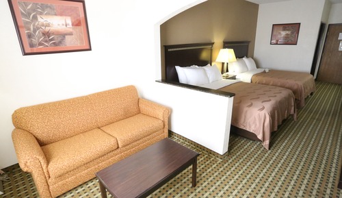 Standard Suite, 2 Queen Beds, Non Smoking