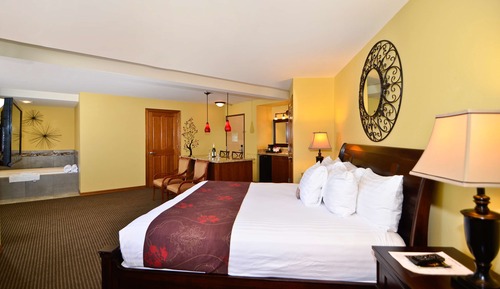 Suite, 1 King Bed, Non Smoking, Jetted Tub