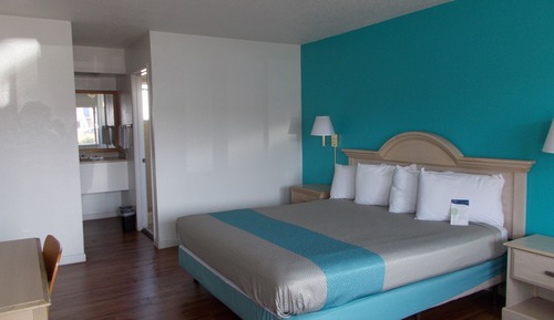 Standard Suite, Multiple Beds, Accessible, Non Smoking