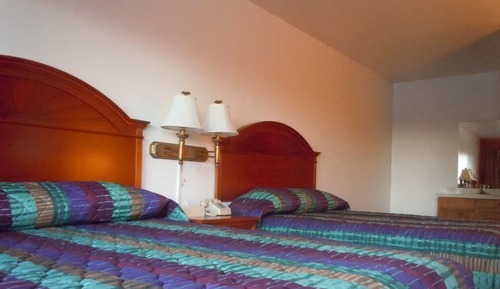 Deluxe Double Room, 2 Queen Beds, Kitchenette
