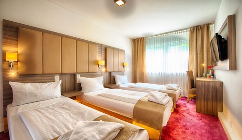 Comfort Triple Room