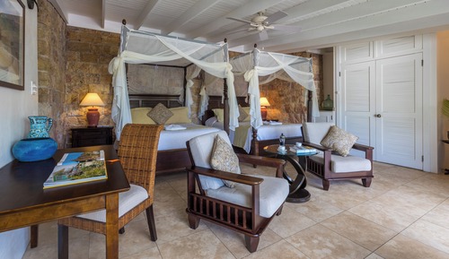 Deluxe Gunpowder Suite, Harbour View, Balcony