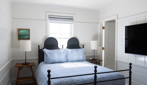 Standard Room, 1 Queen Bed