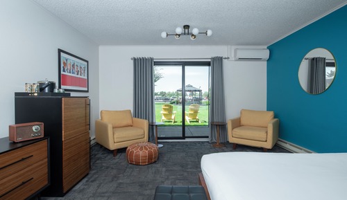 Deluxe Room, 2 Queen Beds, Refrigerator & Microwave