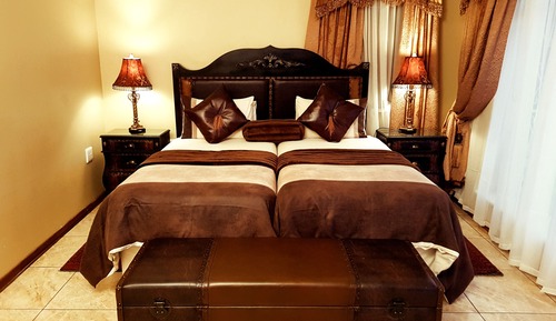  Luxury Room with Balcony View